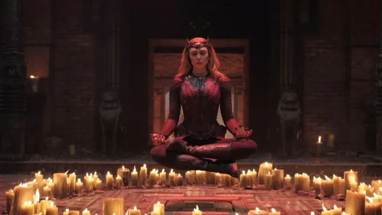 doctor strange in the multiverse of madness wanda maximoff elizabeth olsen social featured edited