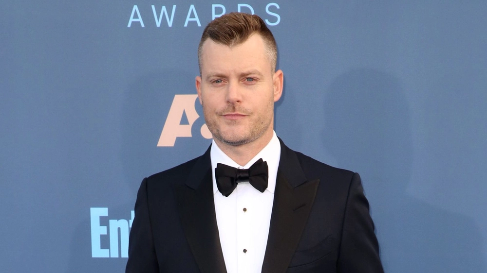 Update: Amazon Wins Bidding War for the Live-Action Voltron Movie in the Works with Red Notice Director Rawson Marshall Thurber 6 Amazon Wins Bidding War for the Live-Action Voltron Movie in the Works with Red Notice Director Rawson Marshall Thurber