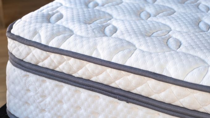 How To Ensure You Get a Good Sleep as a Gamer